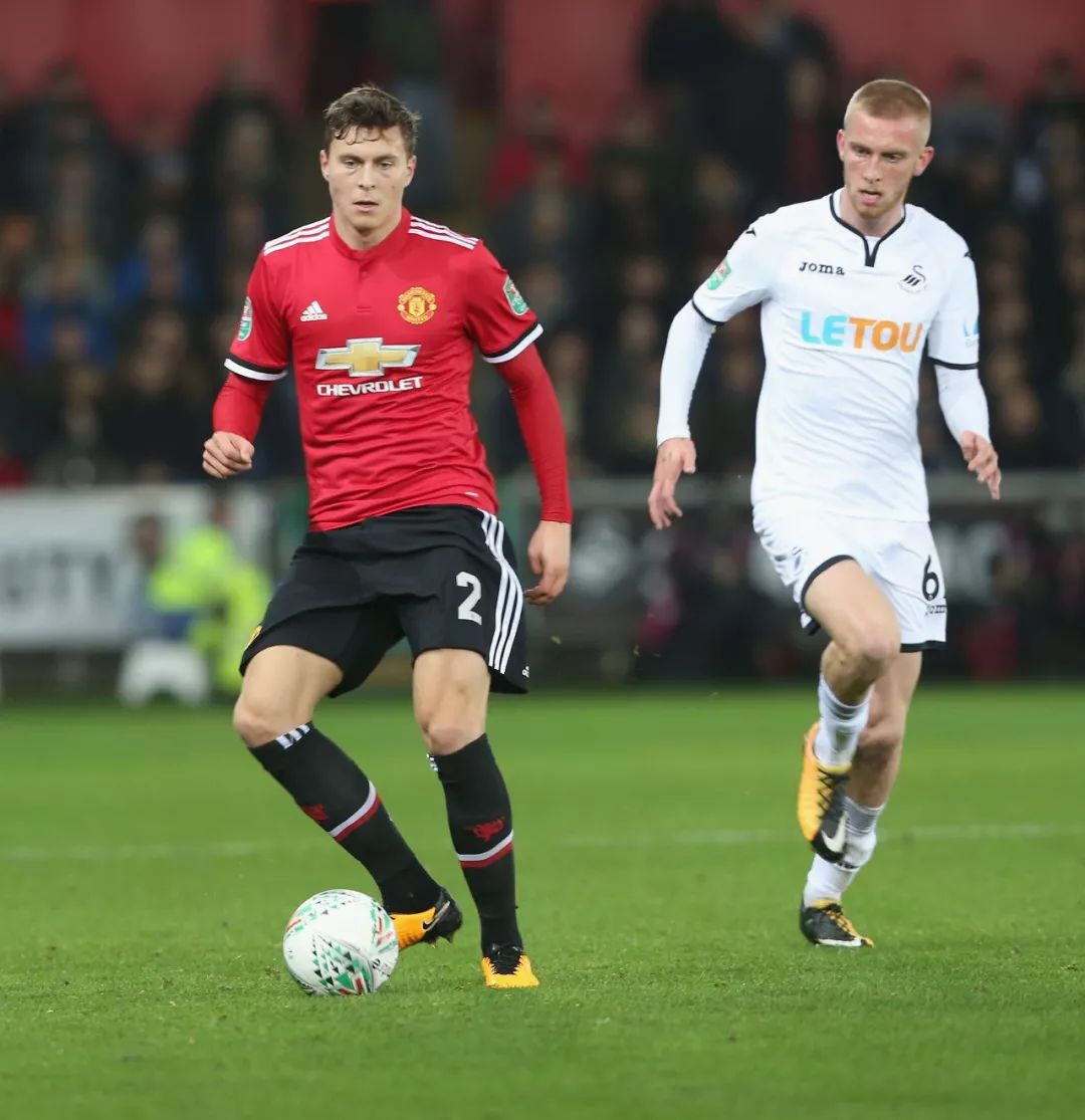 试图帮助那 试图帮助那